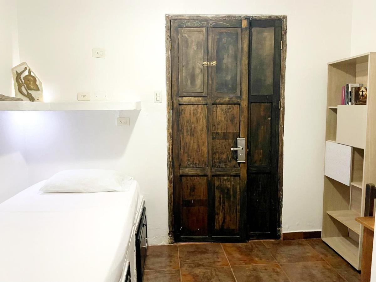 Casa Mama Waldy Hostel Cartagena Kültér fotó