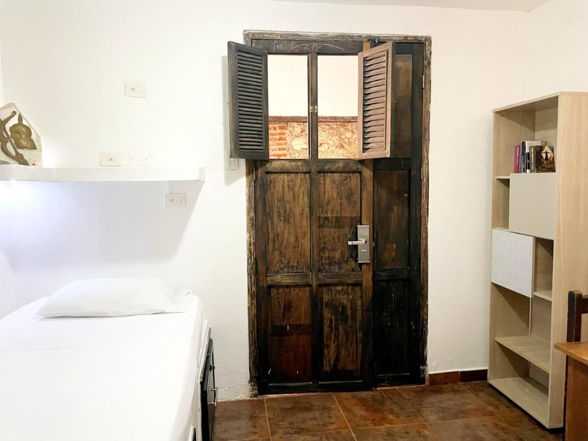 Casa Mama Waldy Hostel Cartagena Kültér fotó